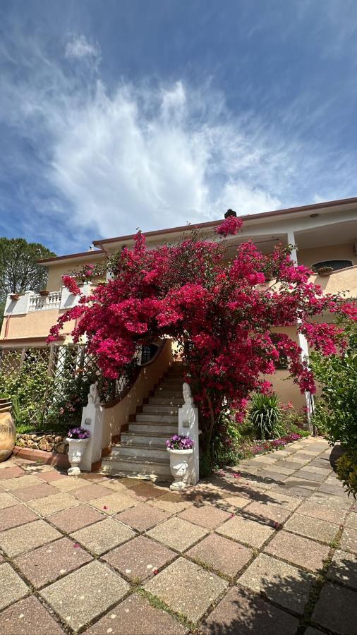Casa Vacanze La Brii Иглесиас Экстерьер фото